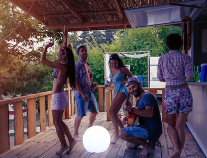 LIGHTSCAPES | SPHERE ILLUMINATE TAFELLAMP